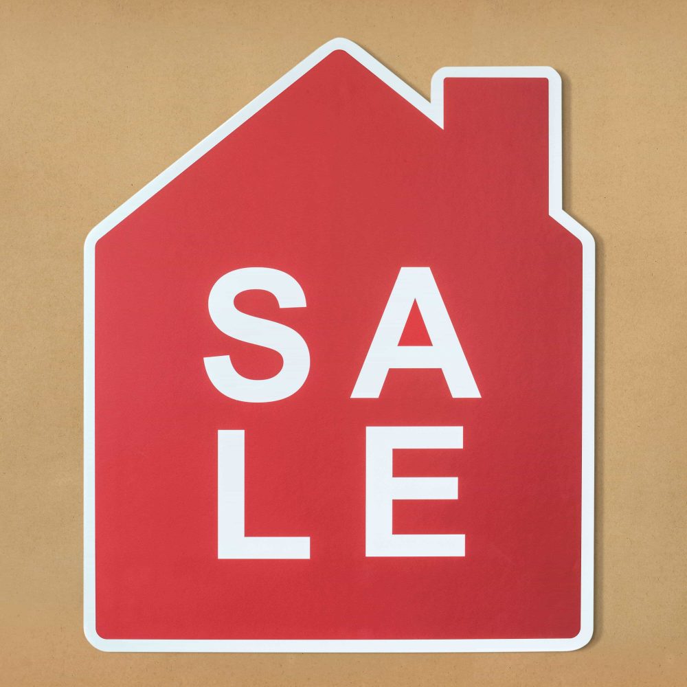 red sale sign